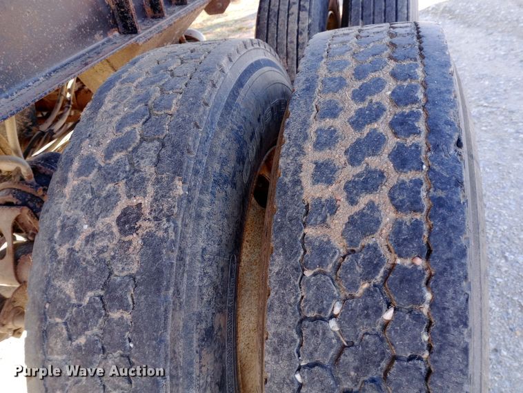 image for item DW0838 2007 CPS end dump trailer