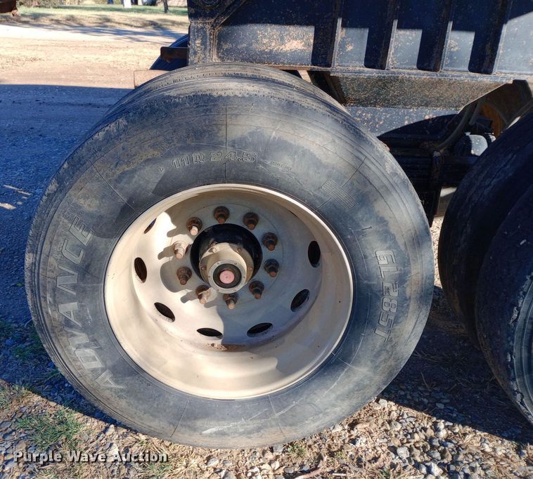 image for item DW0838 2007 CPS end dump trailer