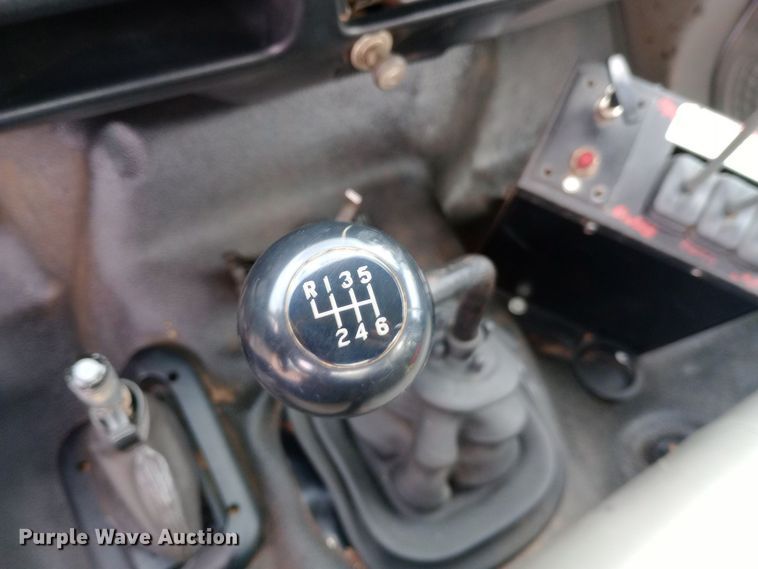 image for item DW0848 2005 Ford  F650 Super Duty water truck