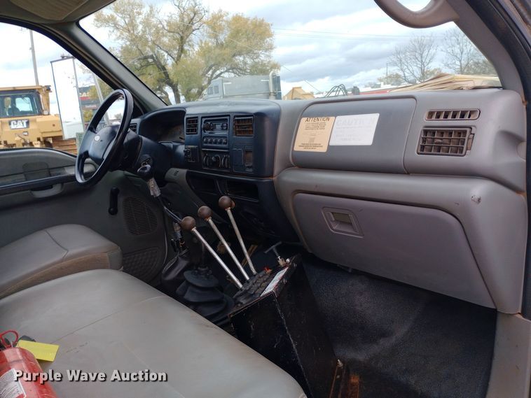 image for item DW0848 2005 Ford  F650 Super Duty water truck