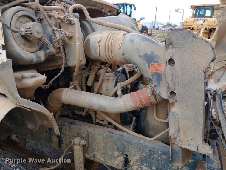 image for item DW0848 2005 Ford  F650 Super Duty water truck