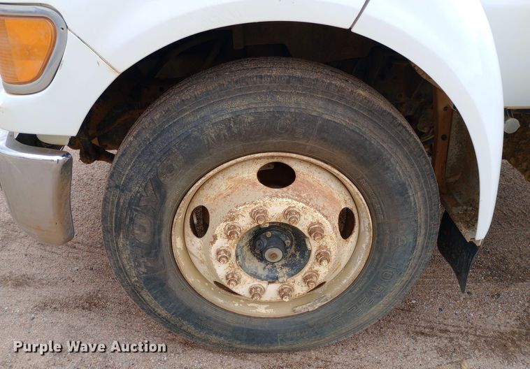 image for item DW0848 2005 Ford  F650 Super Duty water truck