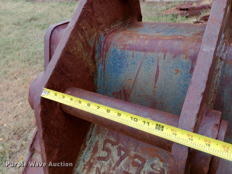 image for item DW0852 Esco excavator bucket