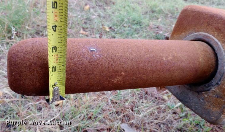 image for item DW0853 NPK OH-4 breaker