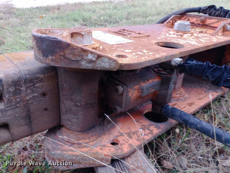 image for item DW0853 NPK OH-4 breaker