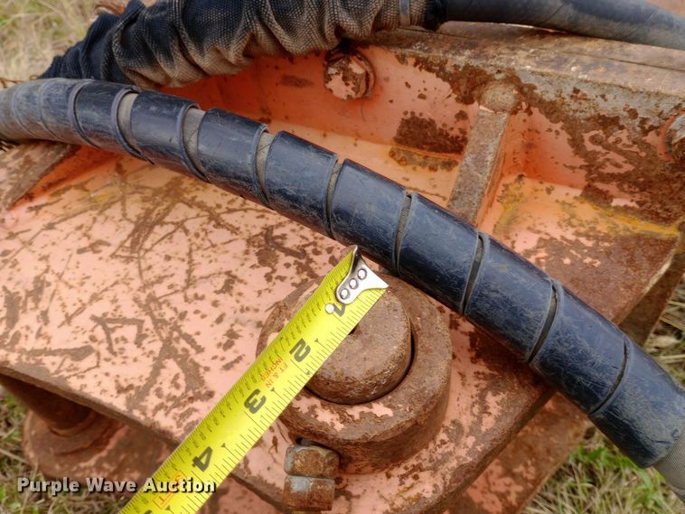 image for item DW0853 NPK OH-4 breaker