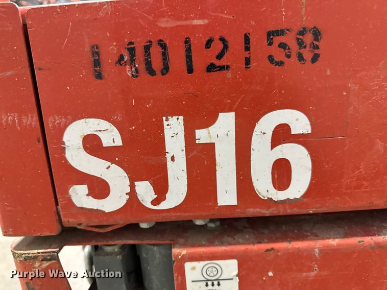 image for item DW2377 2017 Skyjack SJ16 vertical lift