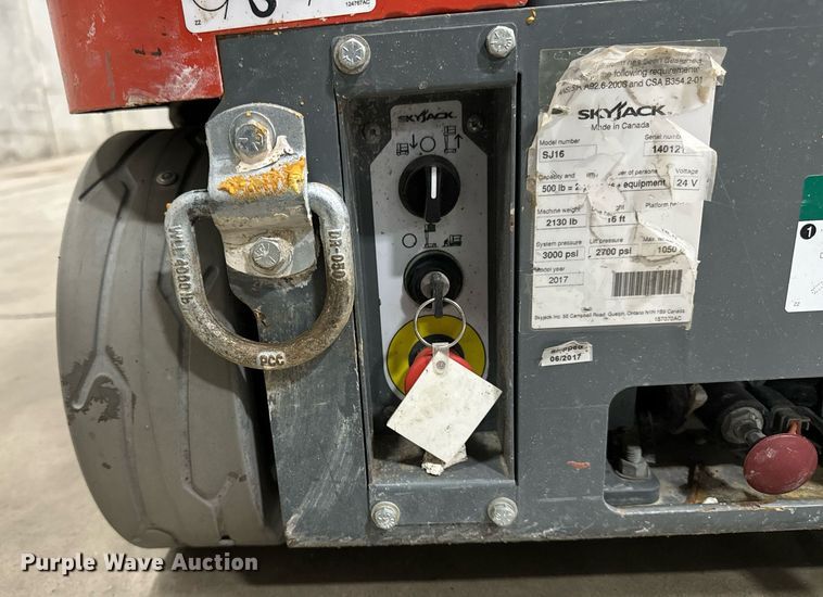 image for item DW2377 2017 Skyjack SJ16 vertical lift