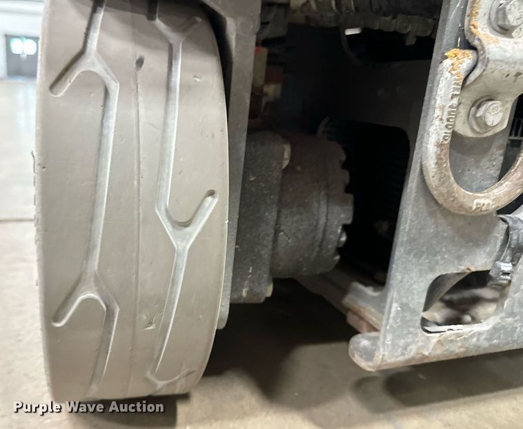 image for item DW2377 2017 Skyjack SJ16 vertical lift