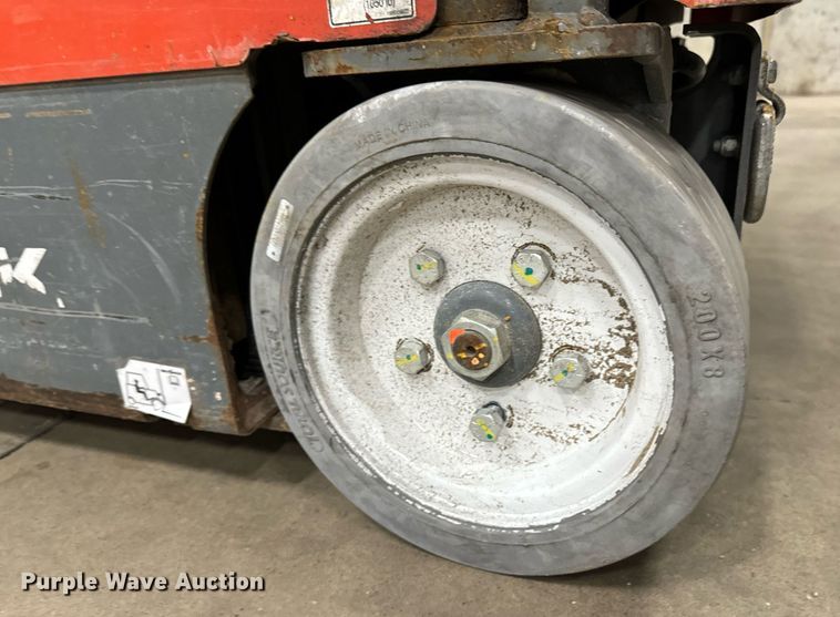 image for item DW2377 2017 Skyjack SJ16 vertical lift