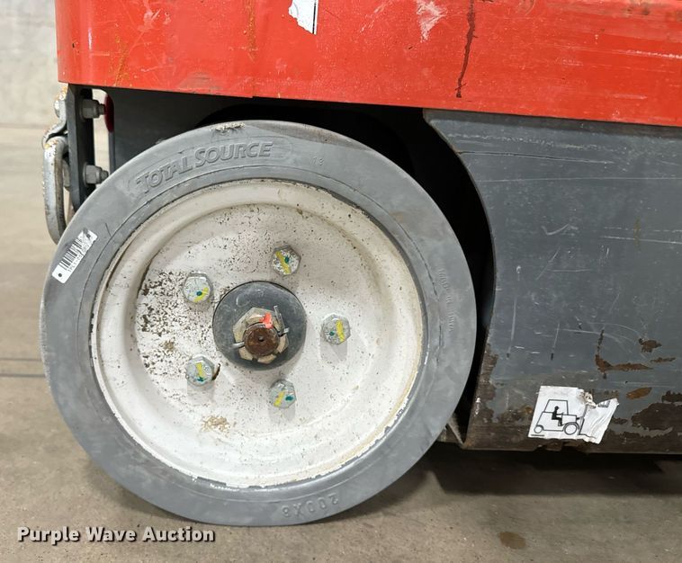 image for item DW2377 2017 Skyjack SJ16 vertical lift