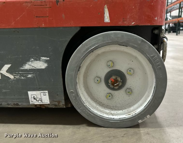 image for item DW2377 2017 Skyjack SJ16 vertical lift