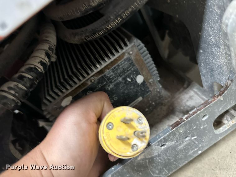 image for item DW2378 2017 Skyjack Sj16 vertical lift