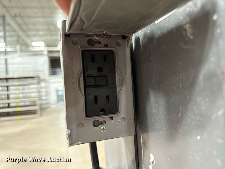 image for item DW2378 2017 Skyjack Sj16 vertical lift