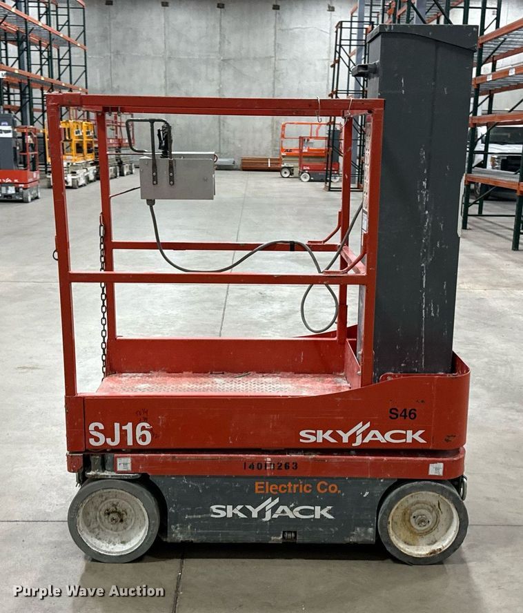 image for item DW2379 2018 Skyjack SJ16 vertical lift