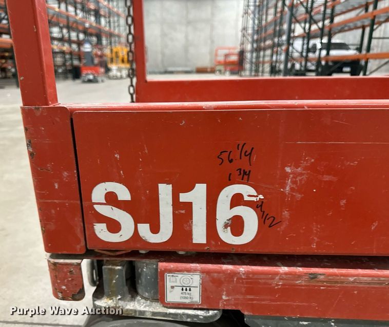 image for item DW2379 2018 Skyjack SJ16 vertical lift