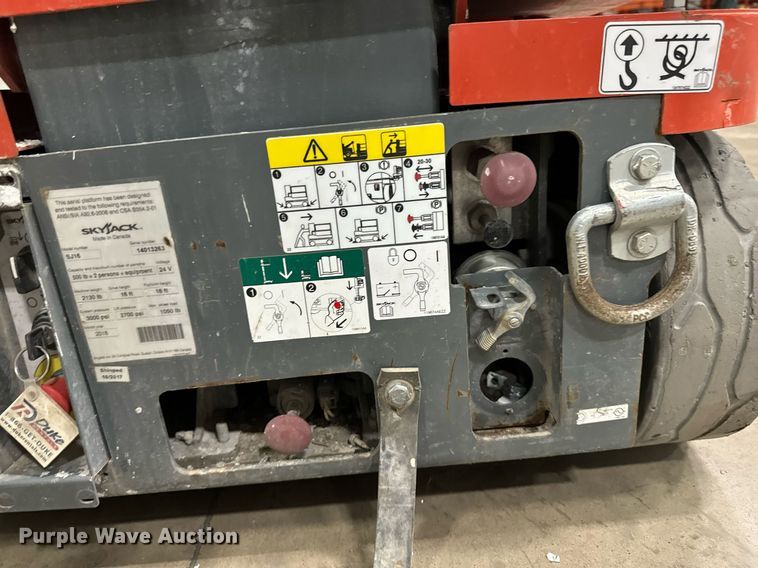 image for item DW2379 2018 Skyjack SJ16 vertical lift