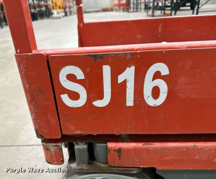 image for item DW2380 Skyjack SJ16 vertical lift