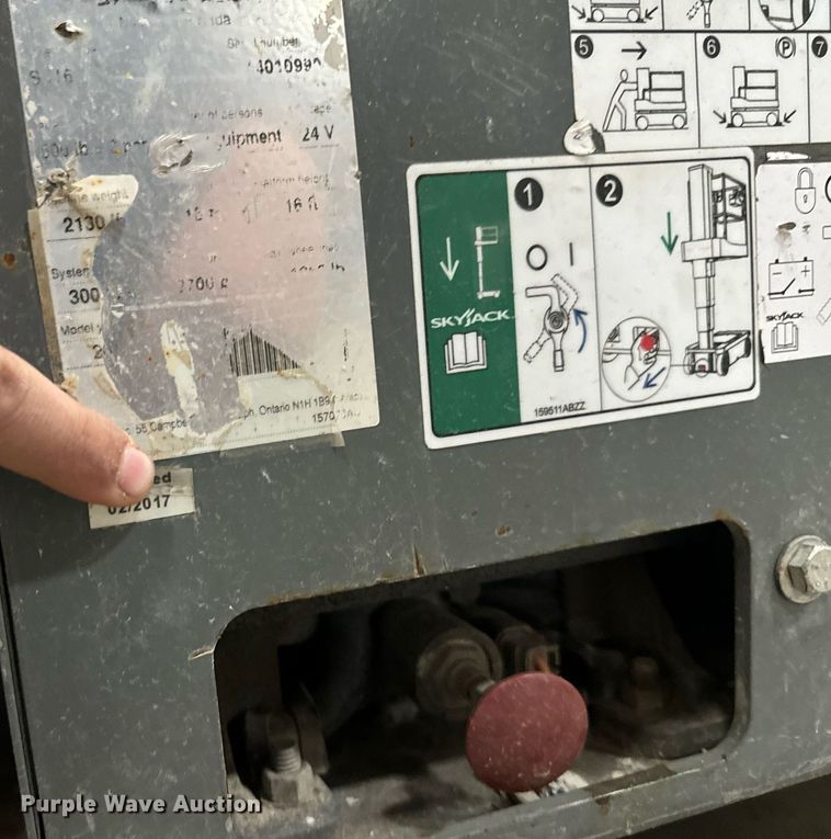 image for item DW2380 Skyjack SJ16 vertical lift