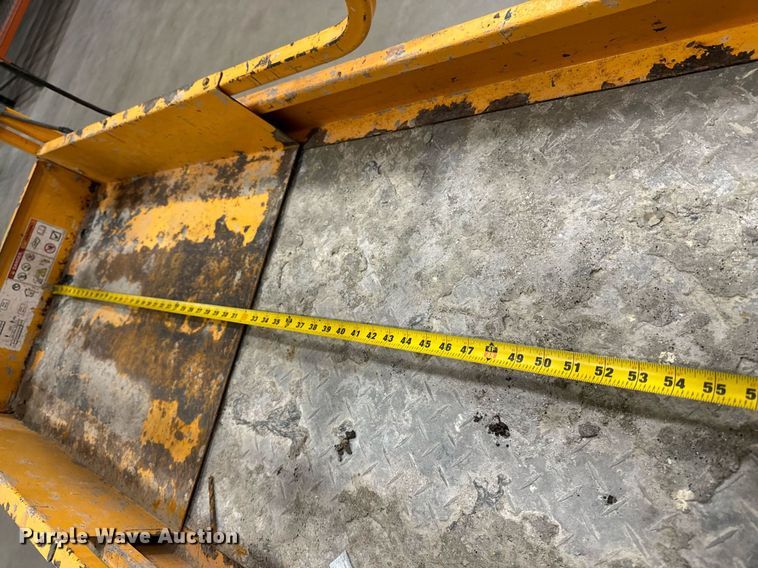 image for item DW2381 2015 HY-BRID HB-1430 scissor lift