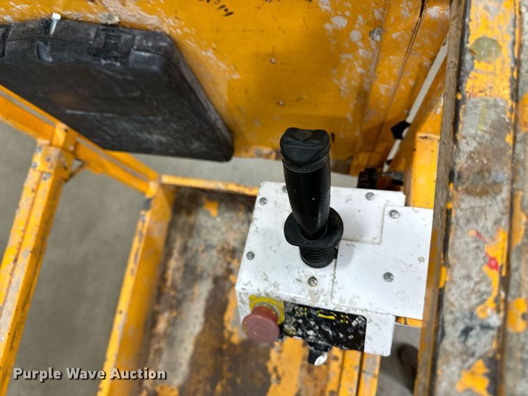 image for item DW2381 2015 HY-BRID HB-1430 scissor lift