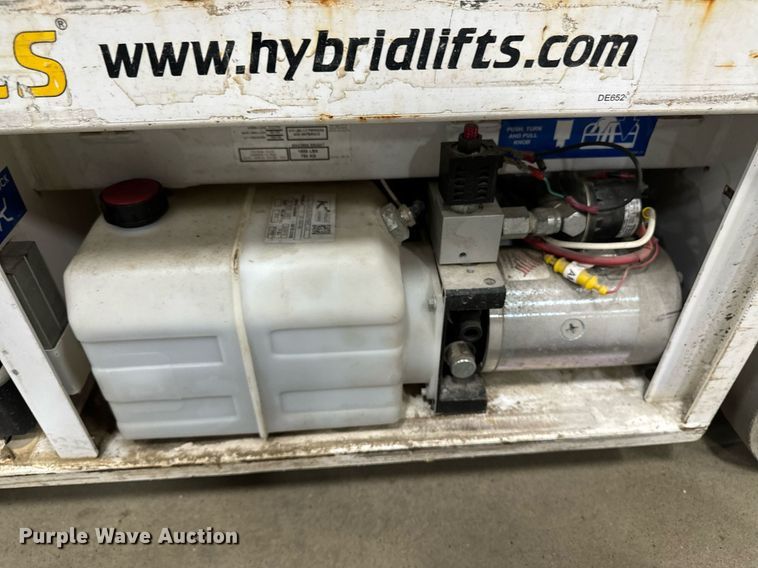 image for item DW2381 2015 HY-BRID HB-1430 scissor lift