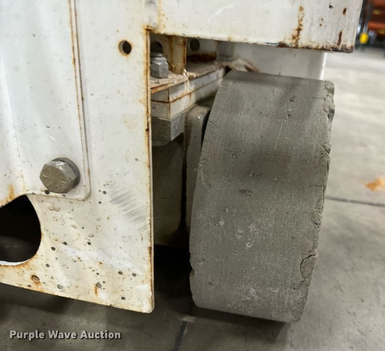 image for item DW2381 2015 HY-BRID HB-1430 scissor lift