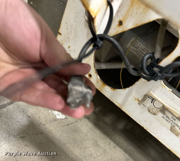 image for item DW2382 2015 HY-BRID HB-1430 scissor lift