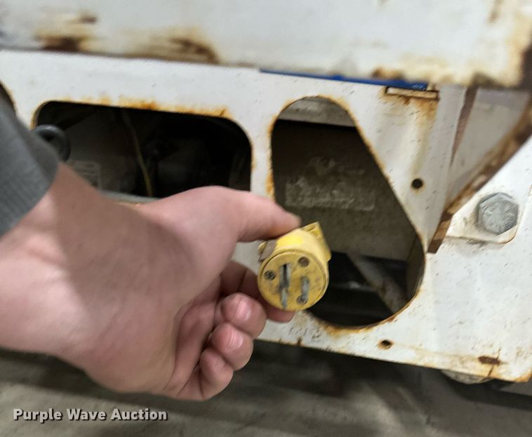 image for item DW2382 2015 HY-BRID HB-1430 scissor lift