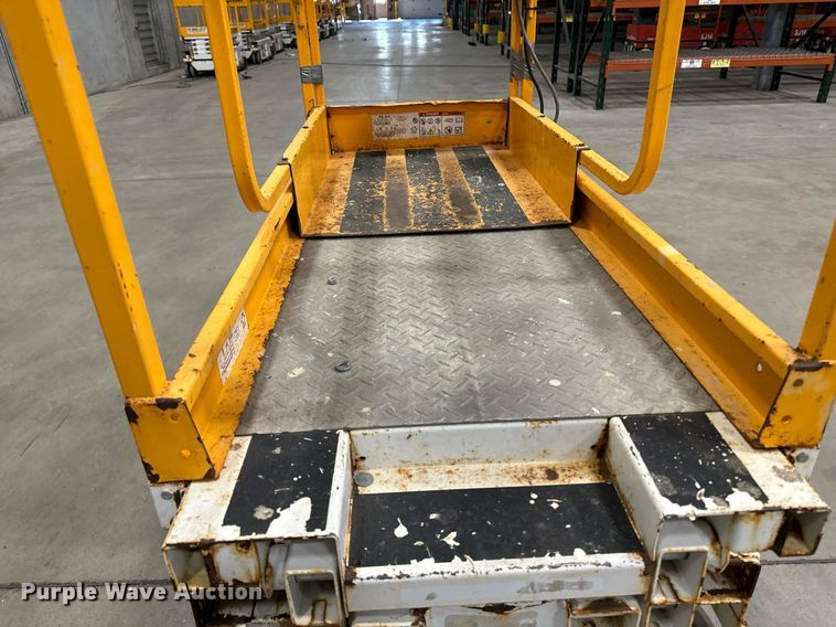 image for item DW2382 2015 HY-BRID HB-1430 scissor lift