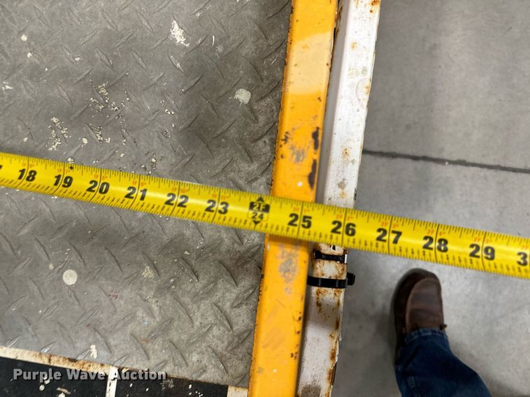 image for item DW2382 2015 HY-BRID HB-1430 scissor lift