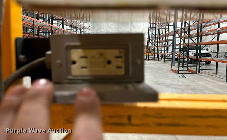 image for item DW2382 2015 HY-BRID HB-1430 scissor lift