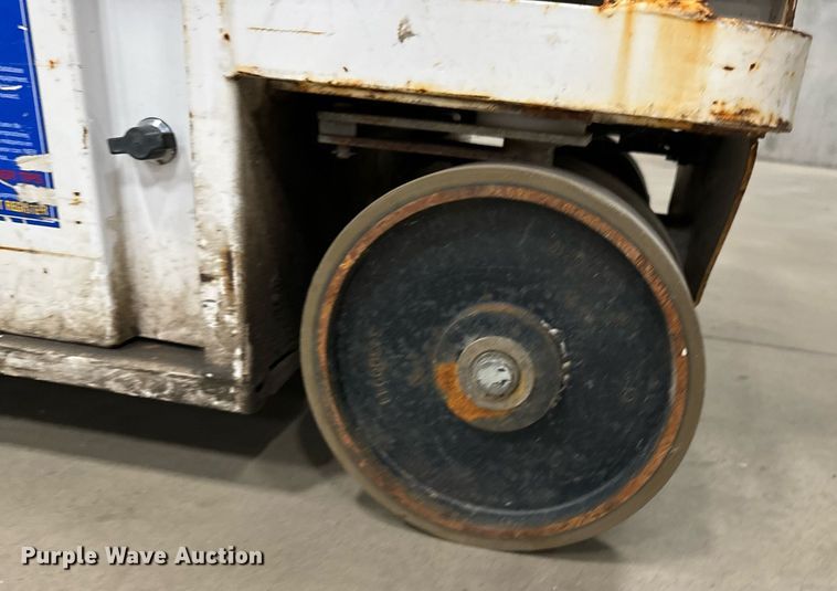 image for item DW2382 2015 HY-BRID HB-1430 scissor lift