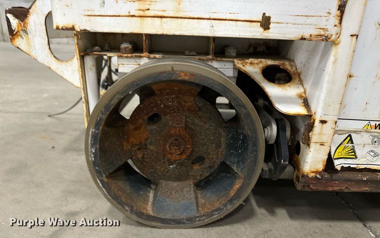 image for item DW2382 2015 HY-BRID HB-1430 scissor lift