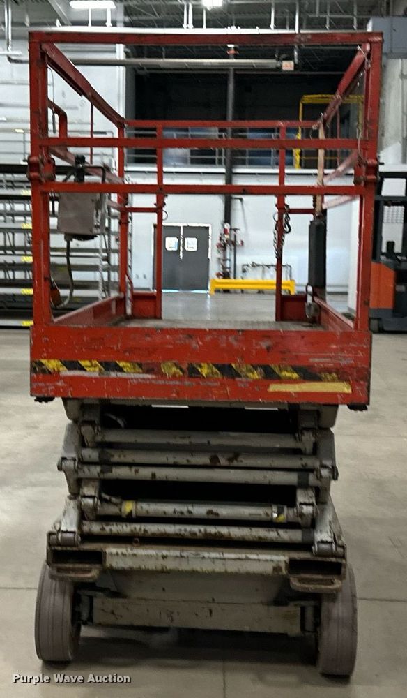 image for item DW2383 1999 Skyjack SJII- 4626 scissor lift