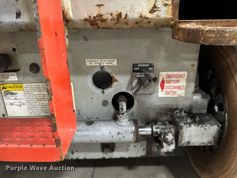 image for item DW2384 1999 Skyjack SJ II-4626 scissor lift