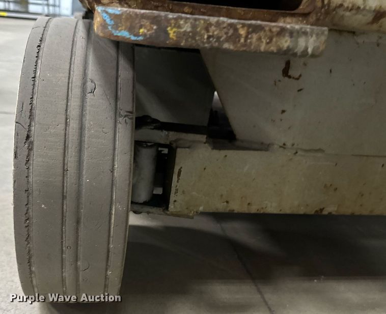 image for item DW2384 1999 Skyjack SJ II-4626 scissor lift