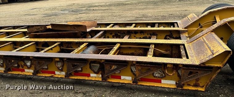 image for item DW2385 2011 Trail king TK110HDG-57 lowboy equipment trailer