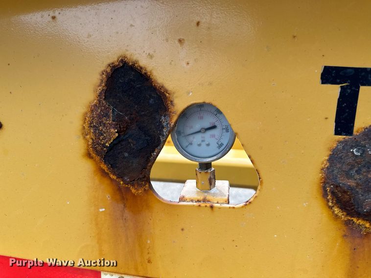 image for item DW2385 2011 Trail king TK110HDG-57 lowboy equipment trailer