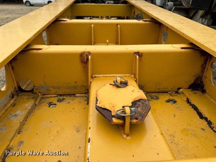 image for item DW2385 2011 Trail king TK110HDG-57 lowboy equipment trailer