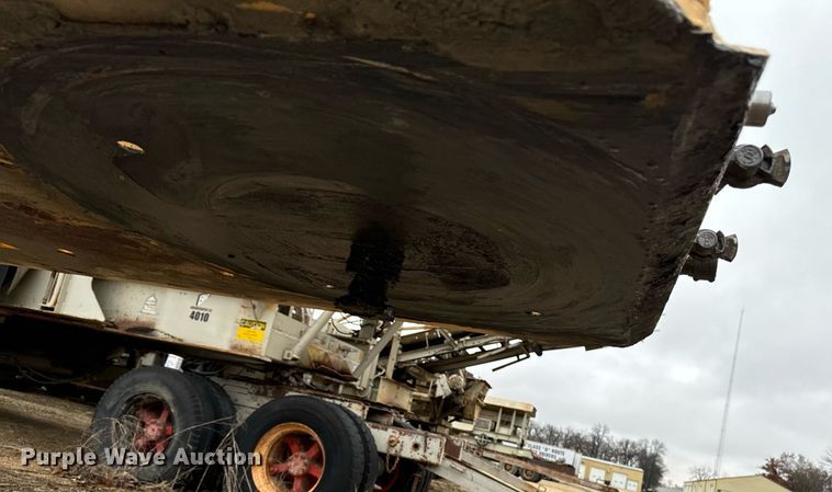 image for item DW2385 2011 Trail king TK110HDG-57 lowboy equipment trailer