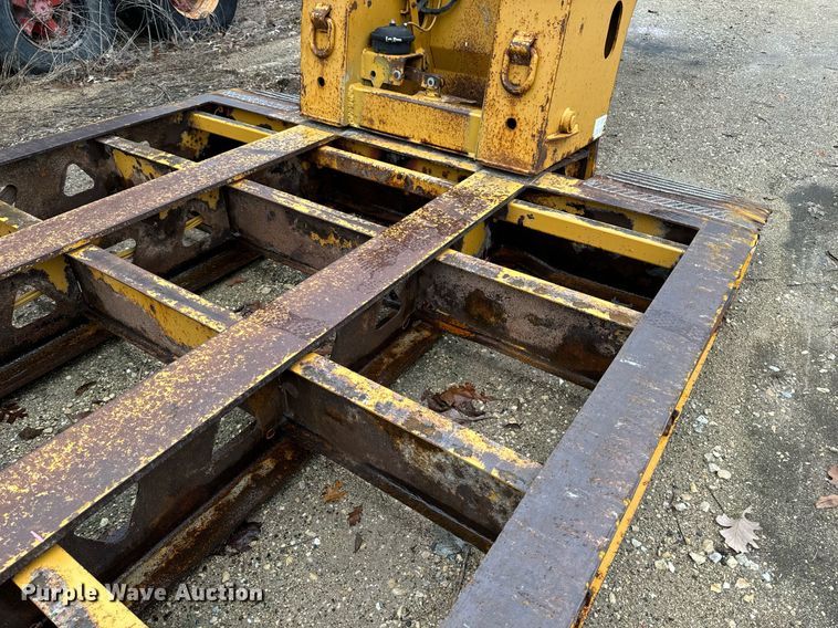 image for item DW2385 2011 Trail king TK110HDG-57 lowboy equipment trailer