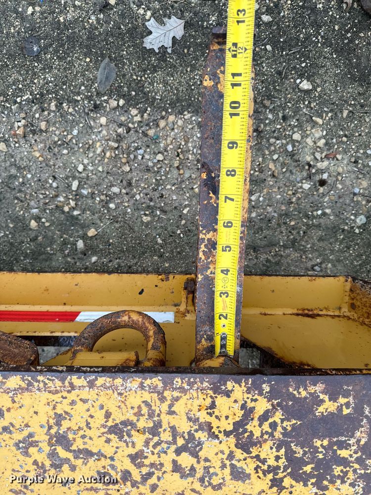 image for item DW2385 2011 Trail king TK110HDG-57 lowboy equipment trailer