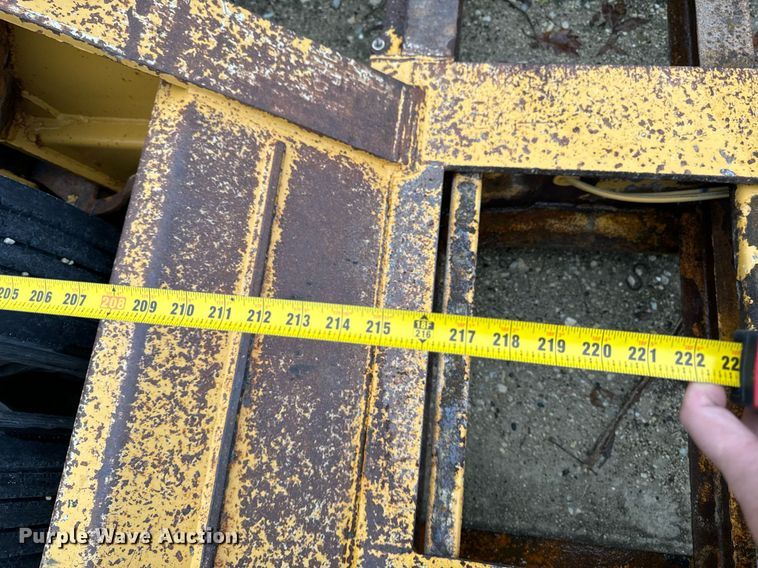 image for item DW2385 2011 Trail king TK110HDG-57 lowboy equipment trailer