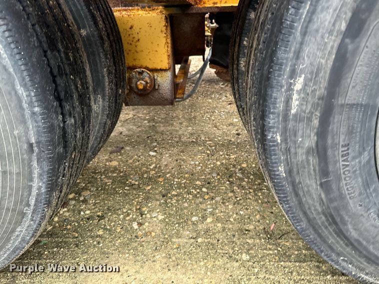 image for item DW2385 2011 Trail king TK110HDG-57 lowboy equipment trailer