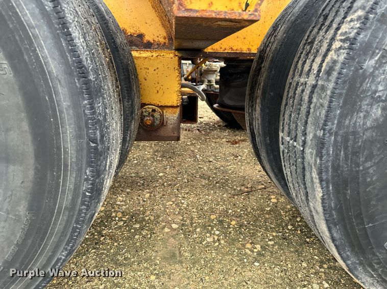 image for item DW2385 2011 Trail king TK110HDG-57 lowboy equipment trailer