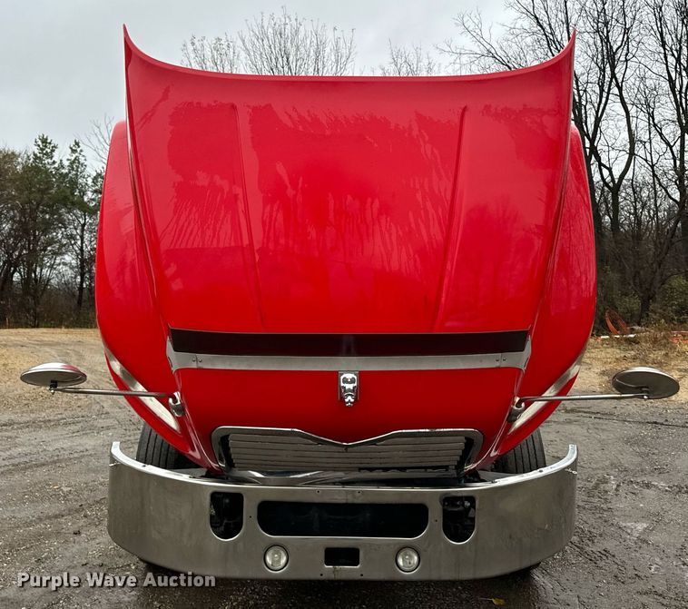 image for item DW2387 2009 Mack CXU613 semi truck