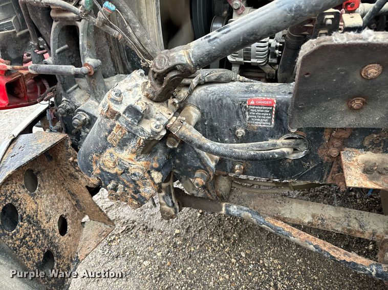 image for item DW2387 2009 Mack CXU613 semi truck