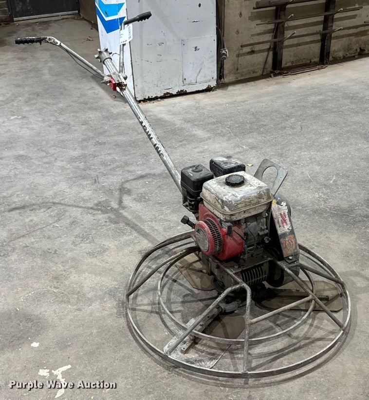 image for item DW2392 M-B-W concrete trowel