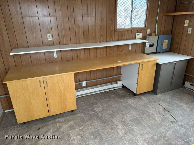 image for item DW2395 1996 TSI office trailer